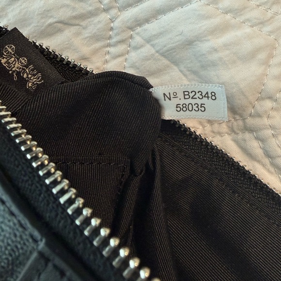 Coach Corner Zip Wristlet in Signature Canvas Black and Silver NEW - Picture 5 of 8